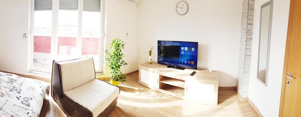Penthouse Spudic Karlovacアパートメント エクステリア 写真